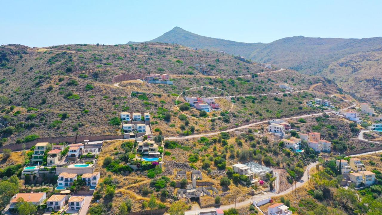 Villa Harmonia Aegina ภายนอก รูปภาพ