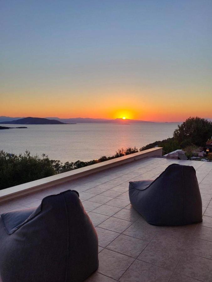 Villa Harmonia Aegina ภายนอก รูปภาพ